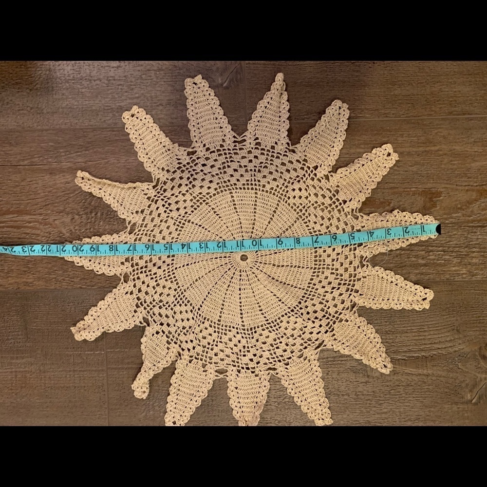 Doily - Picture 4 of 4
